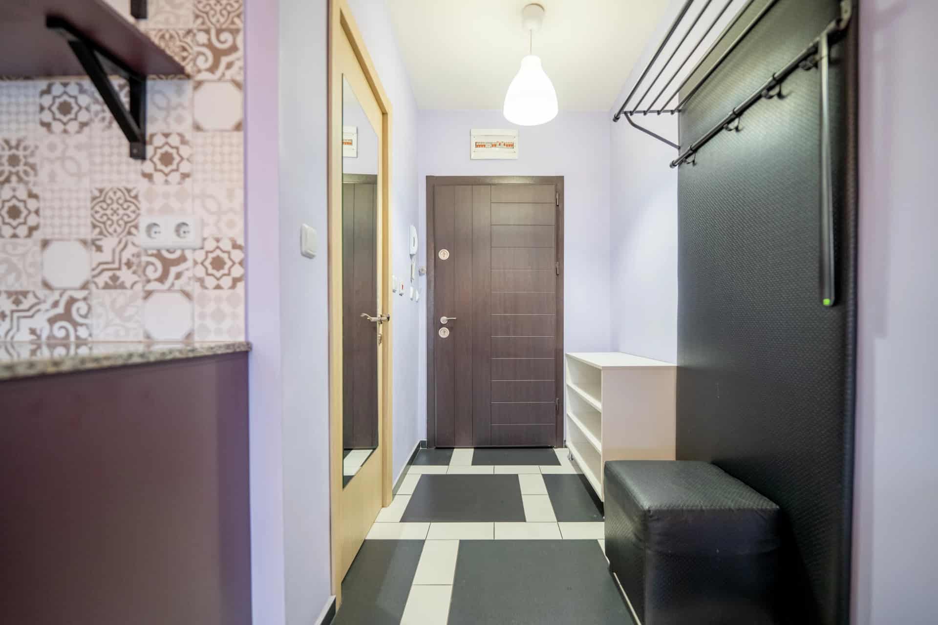 Monolocale - apartment in Studentski Grad, Sofia - image 8