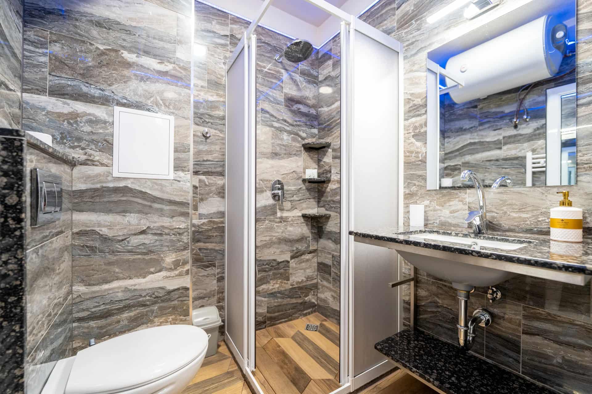Studio - apartment in Studentski Grad, Sofia - image 9