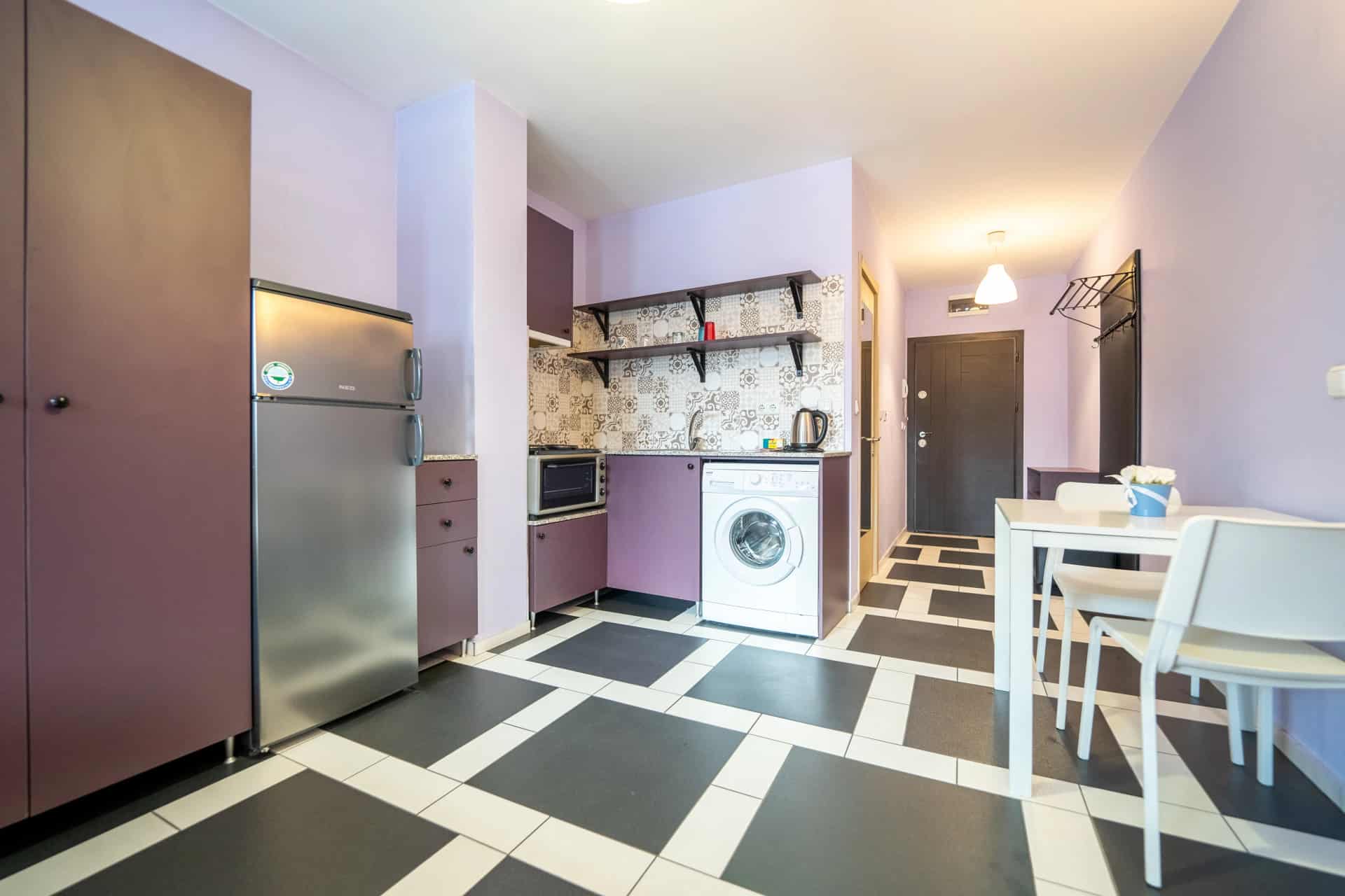 Studio - apartment in Studentski Grad, Sofia - image 8