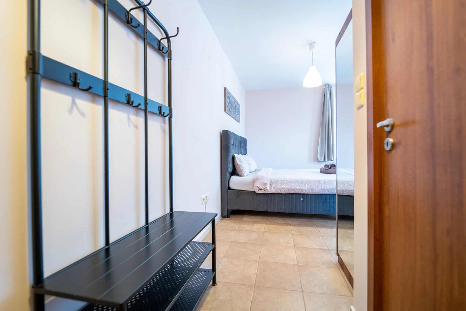 Studio - apartment in Studentski Grad, Sofia - image 4