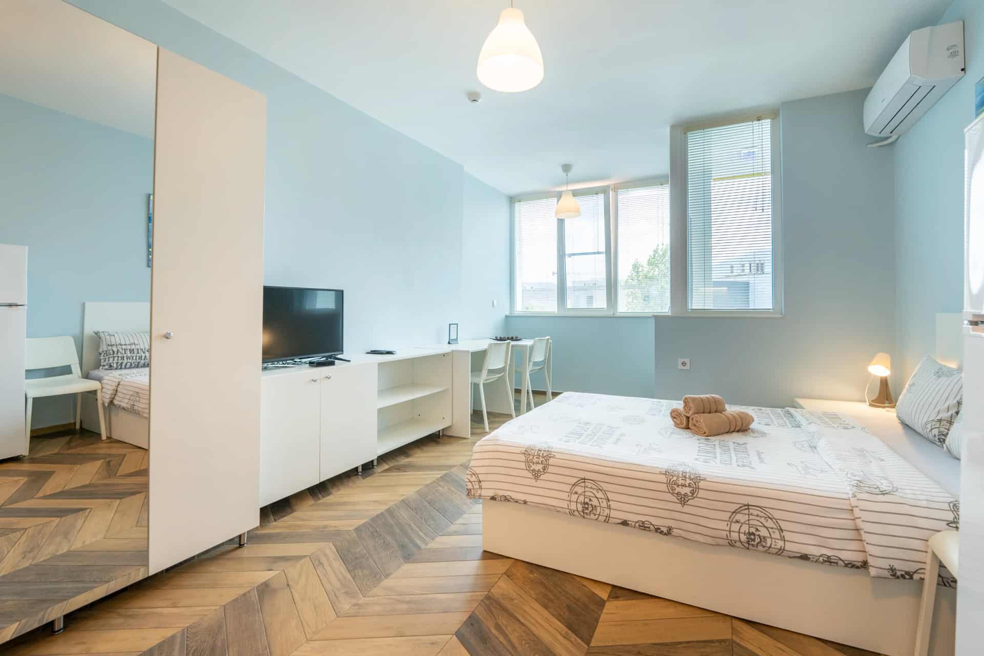Monolocale - apartment in Studentski Grad, Sofia - image 4