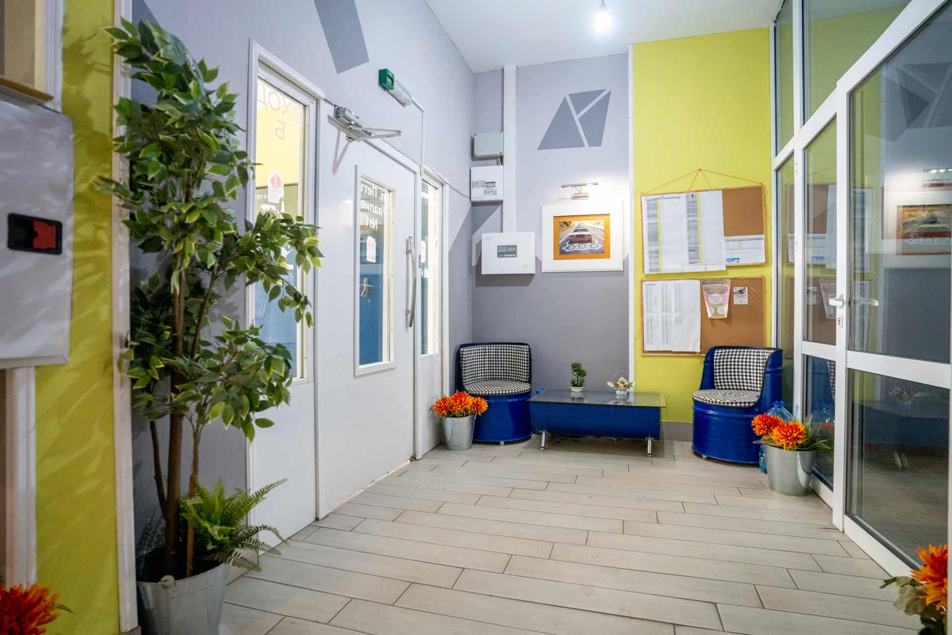 Studio - apartment in Studentski Grad, Sofia - image 8